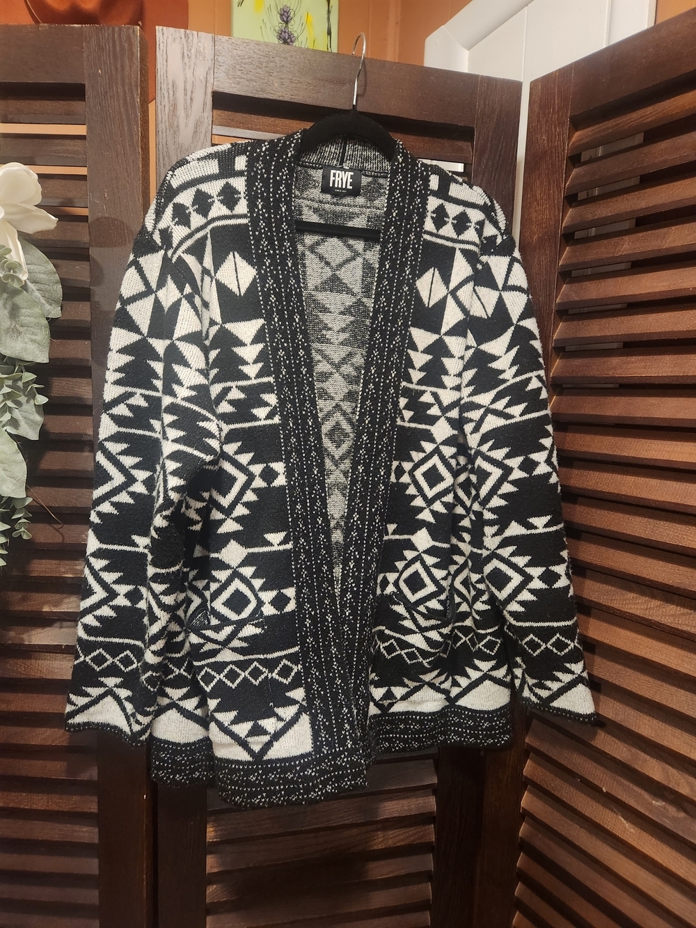 FRYE Black and White Geometric Open-Front Cardigan